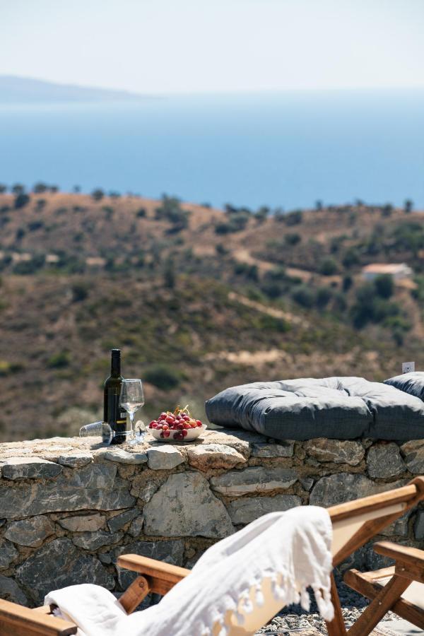 Evgoro Luxury Suites Agia Galini Exterior foto