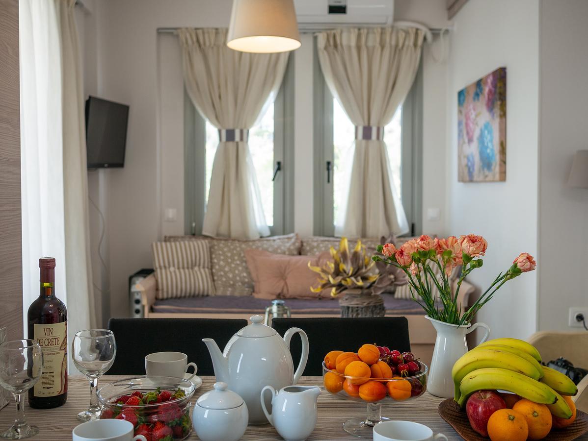 Evgoro Luxury Suites Agia Galini Exterior foto